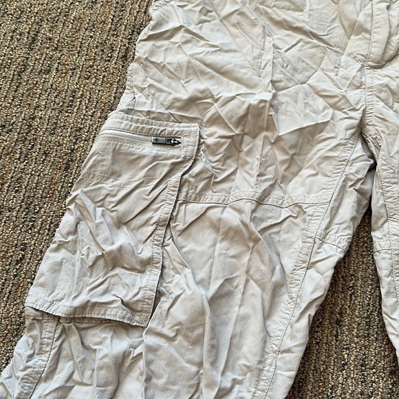 Columbia OmniShade Sun Protection Cargo Pants Sz 30x30 regular fit khaki nylon - Picture 3 of 8